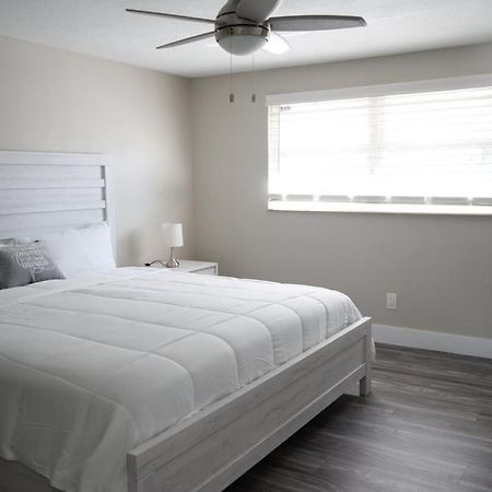 Hosting New Villa Tampa Dış mekan fotoğraf