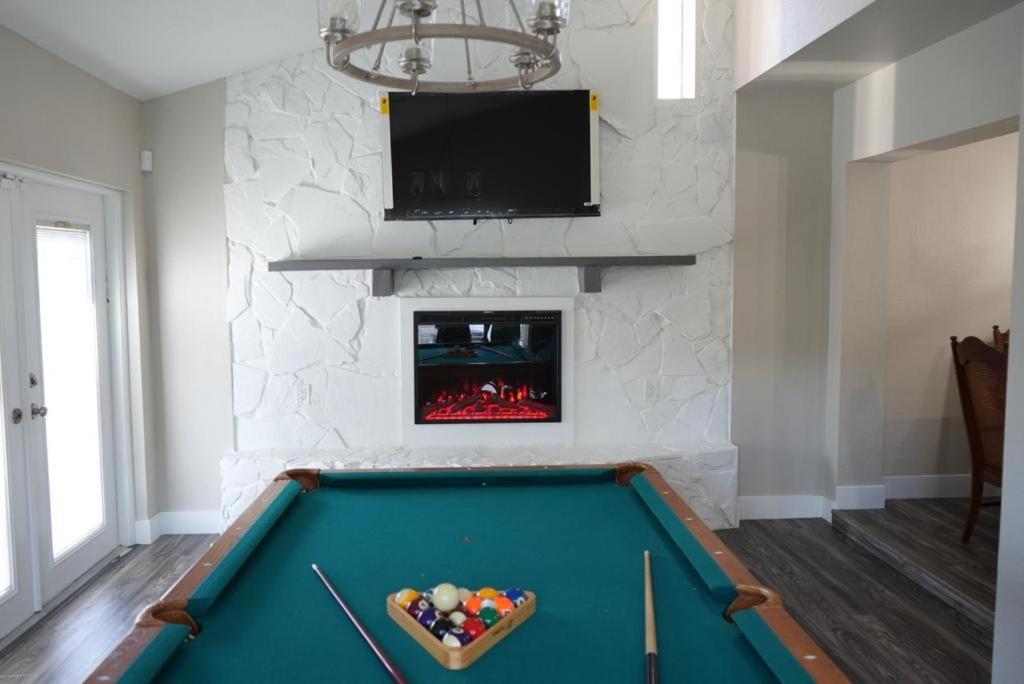 Hosting New Villa Tampa Dış mekan fotoğraf